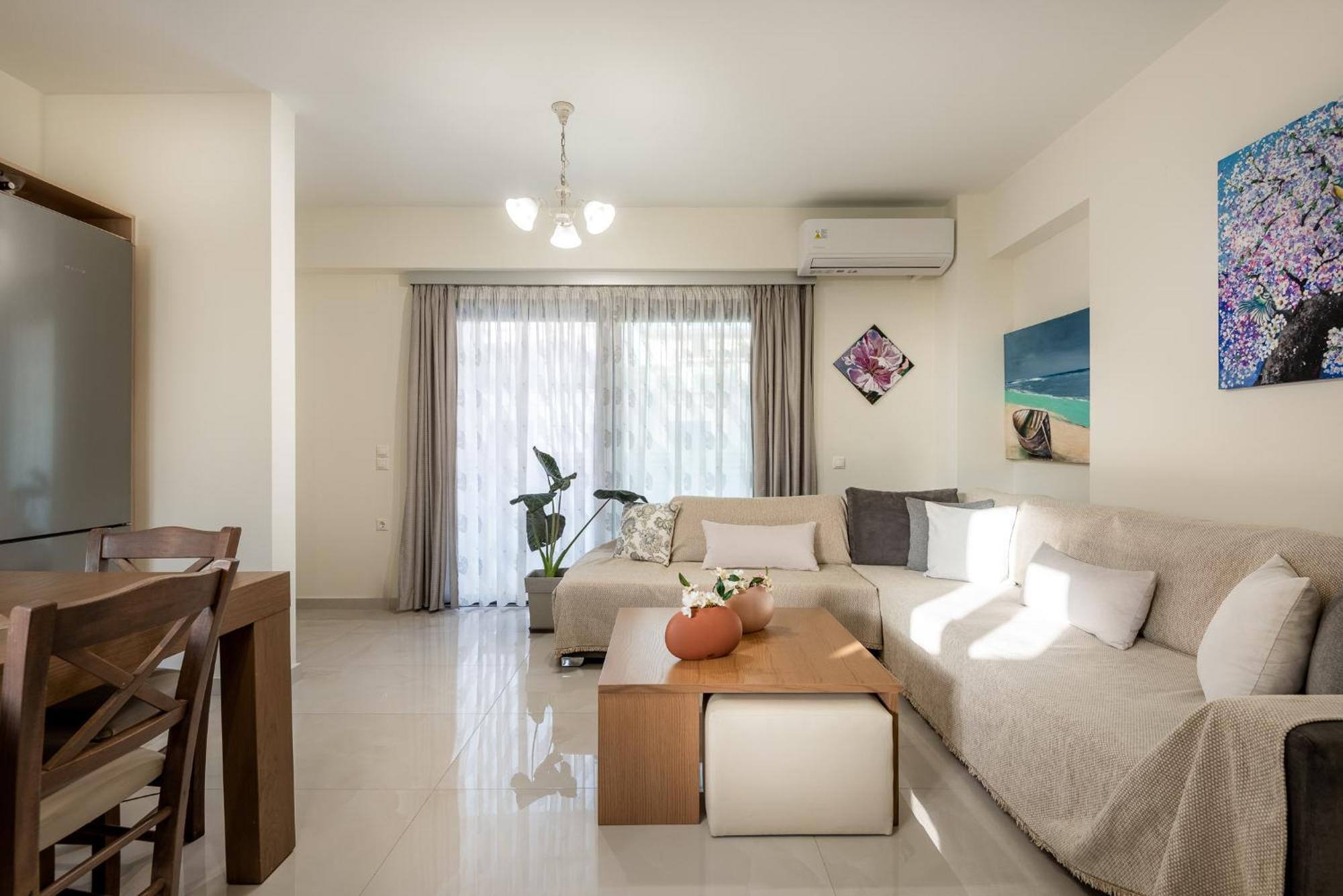 Newbulit 1km From The Center Of Chania *